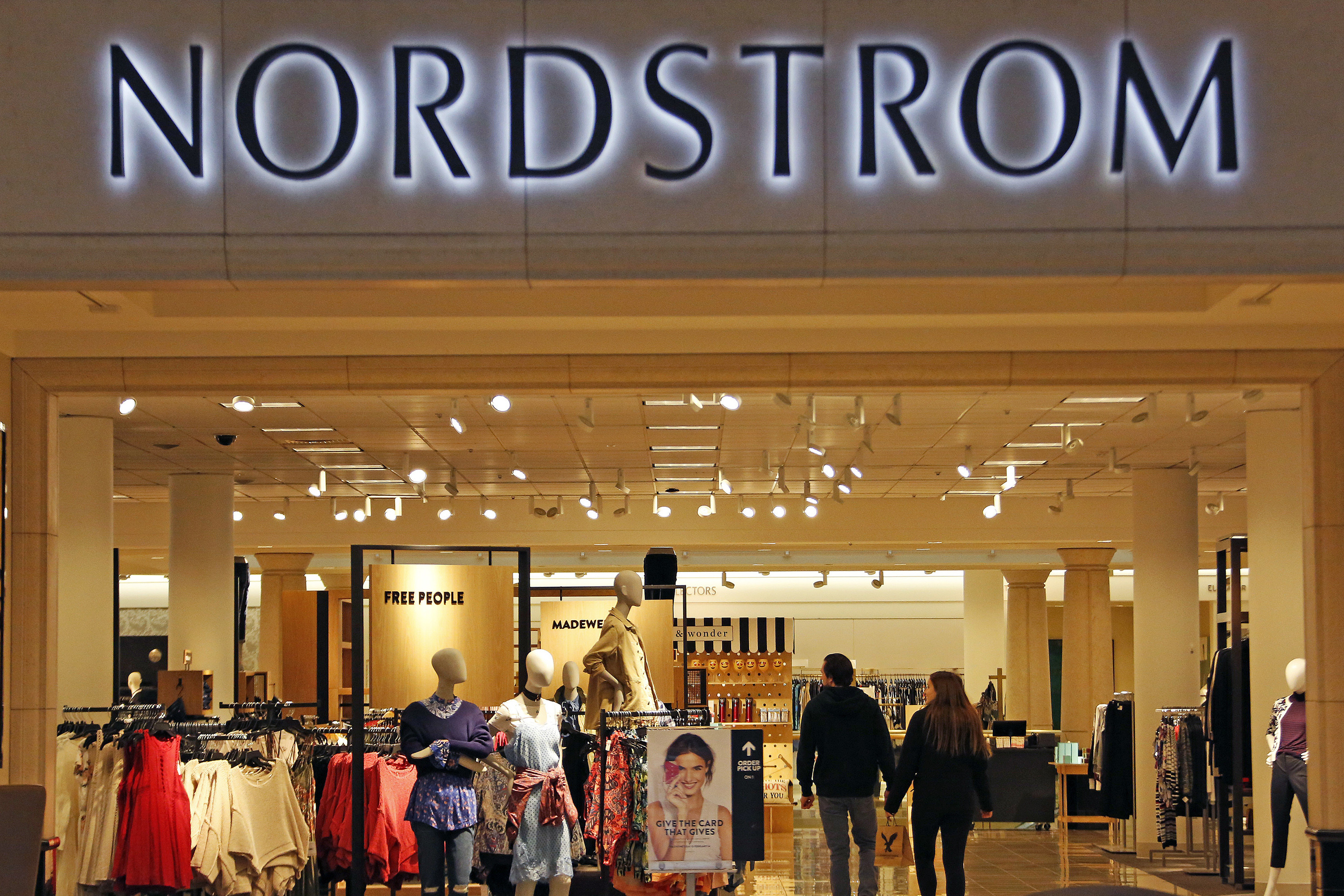 Nordstrom encore - 🧡 File:Southpoint Mall Nordstrom.JPG - Wikipedia.