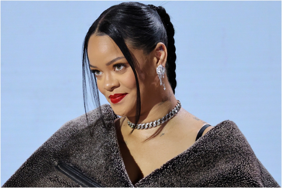 Rihanna's 'Umbrella' Achieves Milestone with 1B YouTube Views