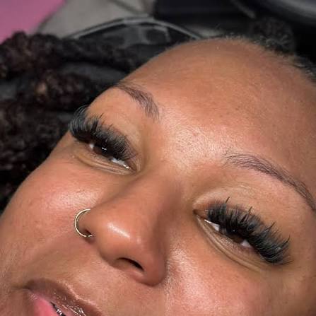 Why Lash Stacking Is Becoming The Ultimate Eyelash Trend